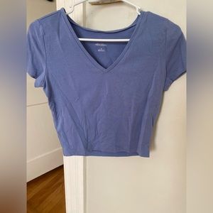 Cropped v-neck